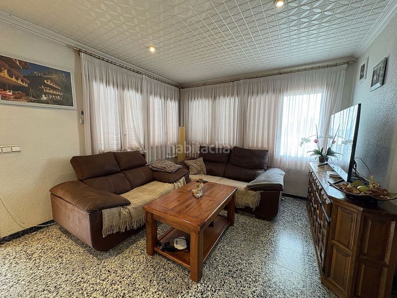 Foto c3db8013-1b16-4ca5-8745-f7e9be2c39bd. Masia a Petrer