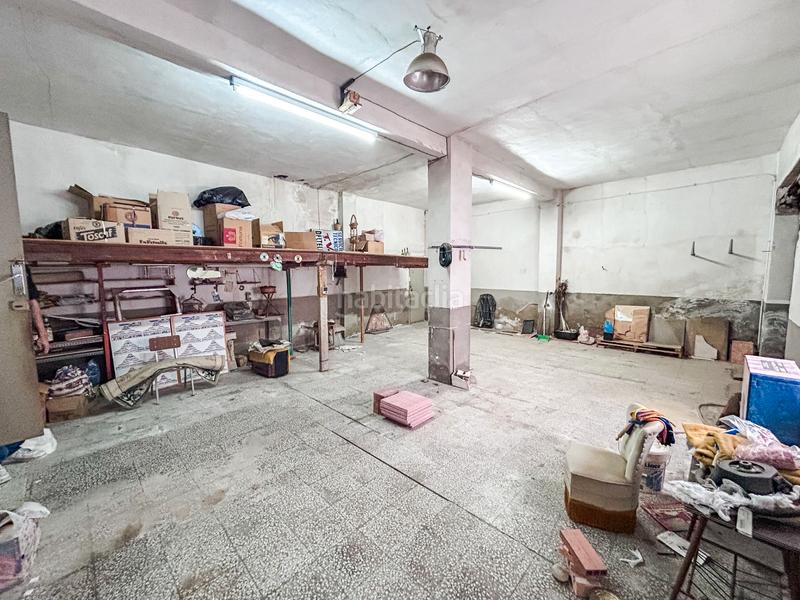 Foto 30366fce-39ce-4177-b753-f60c6484c803. Édifice dans Monòver