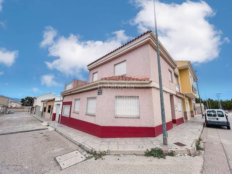 Foto 80930b75-1f67-4565-ba54-825664e6f9b5. Duplex in Pinoso
