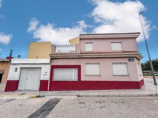 Zweistöckige Wohnung in Pinoso