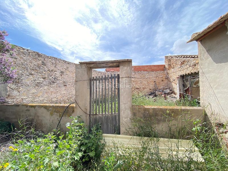Foto b635aee2-6c62-46f6-958f-772ac62417be. Masia a Pinoso