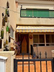 Zweistöckige Wohnung in Pinoso
