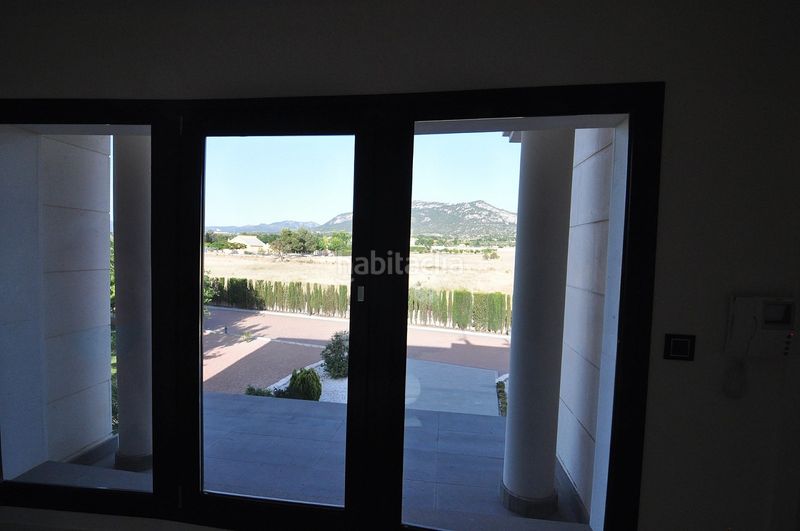Foto 07e6334f-8f17-47f2-add7-68bf457afb09. Chalet en La Paz Villena