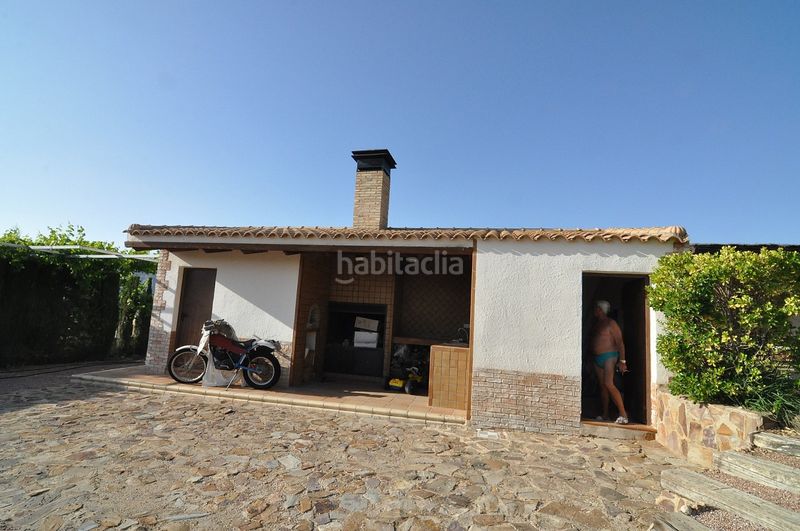 Foto 104a93dd-9d86-4aee-8124-3498f65aeac1. Chalet en La Paz Villena