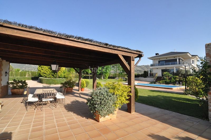Foto 29d9c541-1ff1-4423-ae60-a1ba82bd833a. Chalet en La Paz Villena