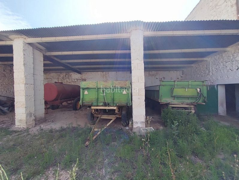 Foto 3c8ad9ab-b062-4744-a6f0-de97cb7b99cd. Masia a Yecla