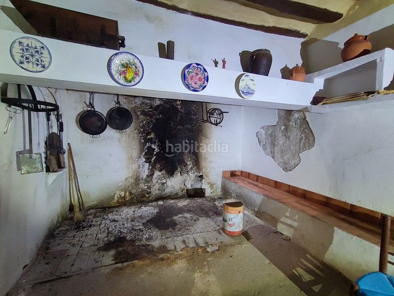 Foto fd837e70-9957-4728-9899-0084a3f06546. Masia a Yecla