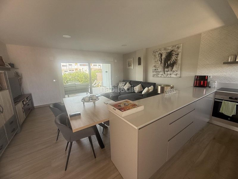 Foto 12fe6a1a-7db5-45d8-b27d-75621d5624a0. Apartament a Montesinos (Los)