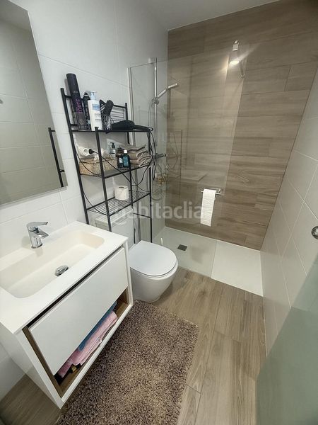 Foto c600075e-09f6-4ba3-90e9-ff952fef064c. Apartament a Montesinos (Los)
