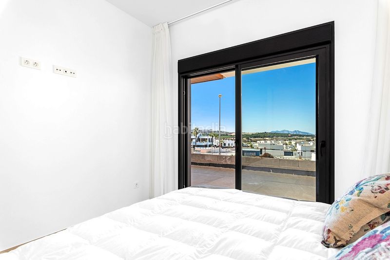 Foto 9c726012-ac36-47c9-a66f-e2c9e6fa2c6a. Apartamento en Benijófar