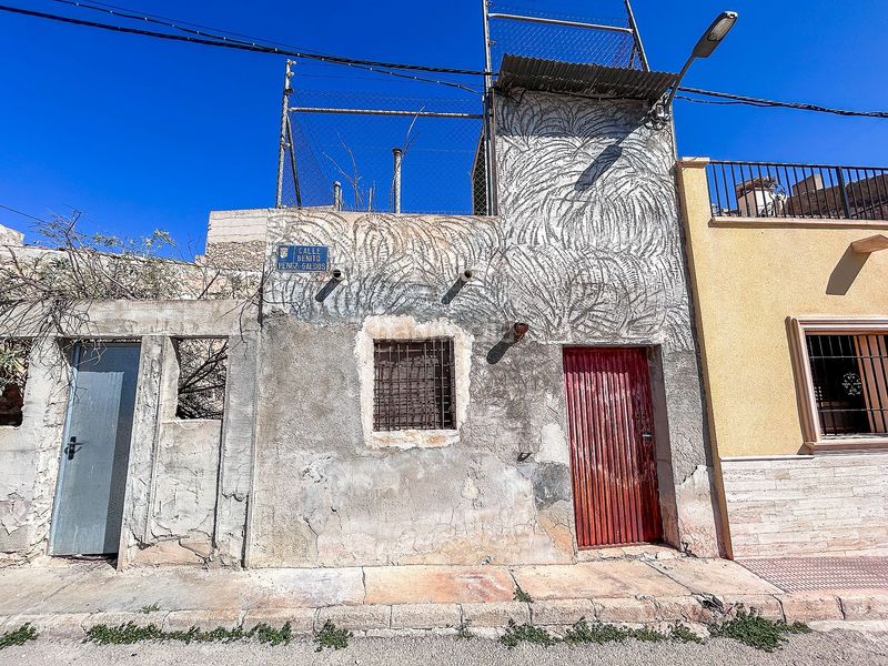 Foto bb4bd3fa-89b2-48ed-ba6d-8e23d10bdfce. Duplex in Abanilla