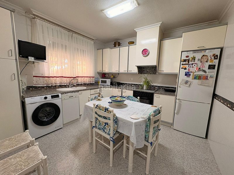 Foto 9aa1da1a-7c45-48e4-8fd6-9d01e4a5ff80. Chalet dans Monòver