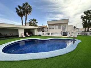 Chalet in Centro de la Ciudad Quesada