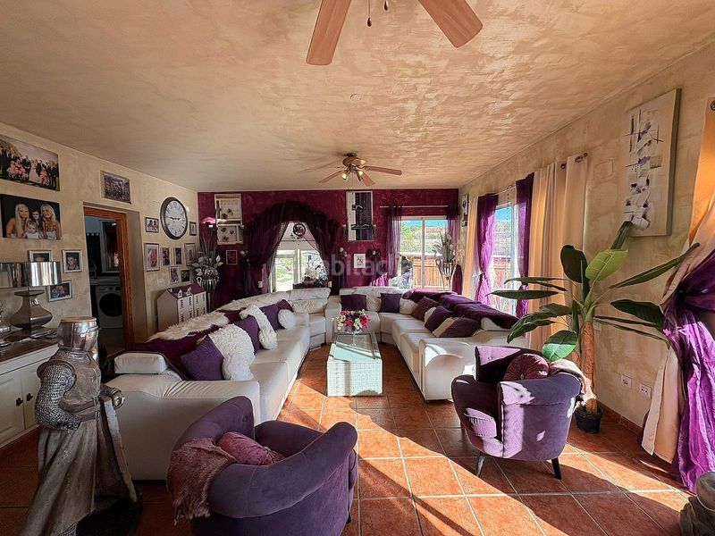 Foto f2574a41-d29f-4d7a-8c84-f8bf6ee08e7a. Chalet en Castalla