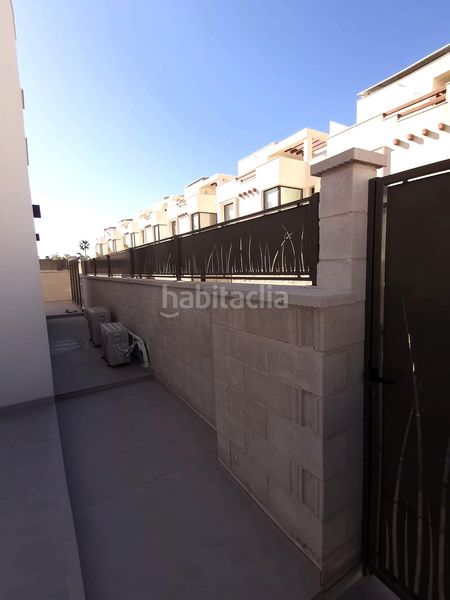 Foto f2bbe351-5e4f-41ed-ac8b-909e4c90ba04. Xalet a Lo Marabú Rojales
