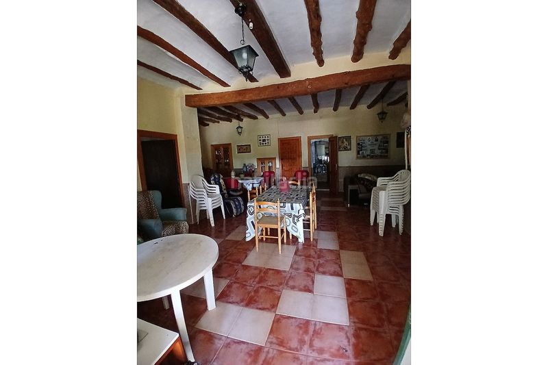 Foto d009470a-3d9e-4ea9-bdc6-ffdd486b34f9. Masia a Caudete