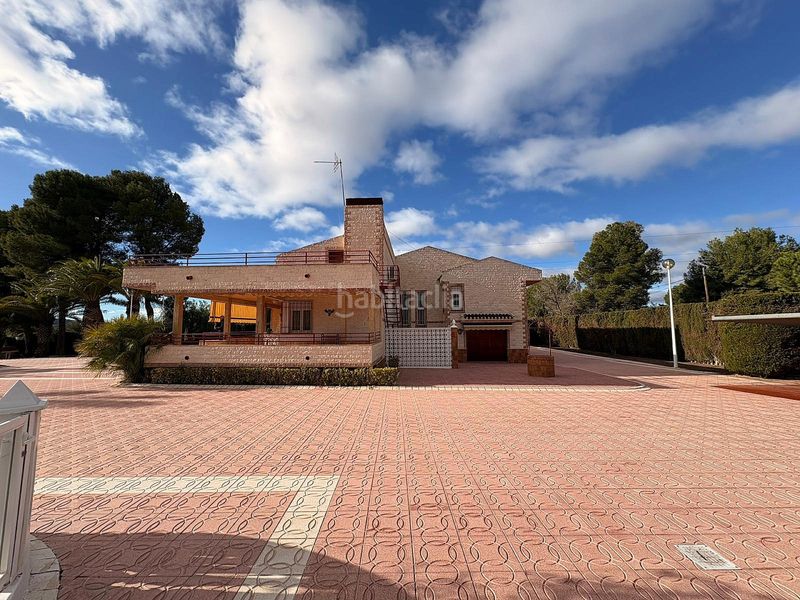 Foto 61fd9718-809b-4984-8aed-c7419ef8136c. Chalet in Sax