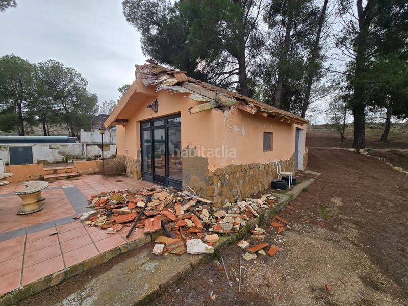 Foto 5450d73a-7886-4015-8efb-3f45a93d9f42. Chalet en Las Virtudes Villena