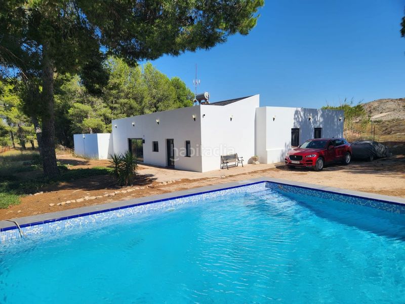 Foto 60b5b545-5e33-493a-b699-8f8381da73b0. Chalet en Las Virtudes Villena