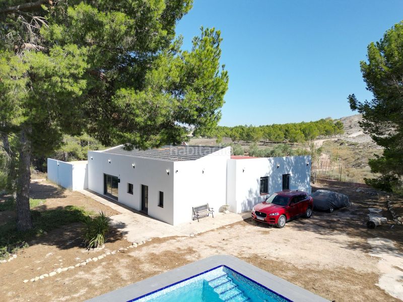 Foto 9d50224b-52b0-4775-91ba-917b647309b2. Chalet en Las Virtudes Villena