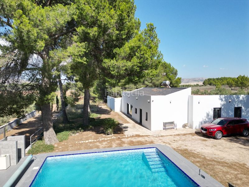 Foto d67c53ba-9a25-4e62-885e-46d3413e3c86. Chalet en Las Virtudes Villena
