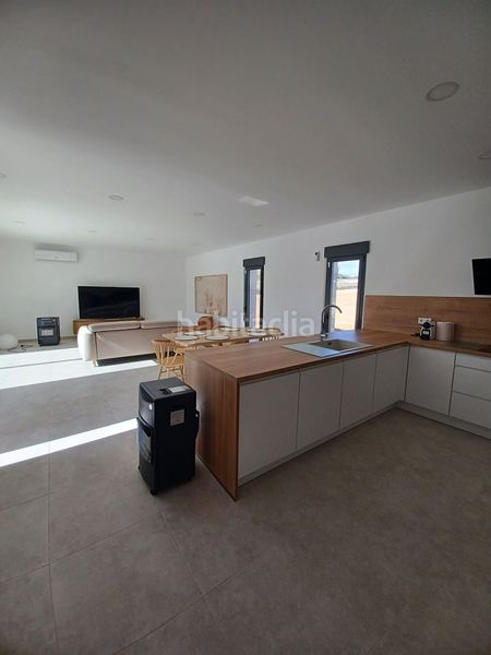 Foto c68c9f28-fc59-4839-8d76-29d43e14b2dd. Chalet en Pinoso
