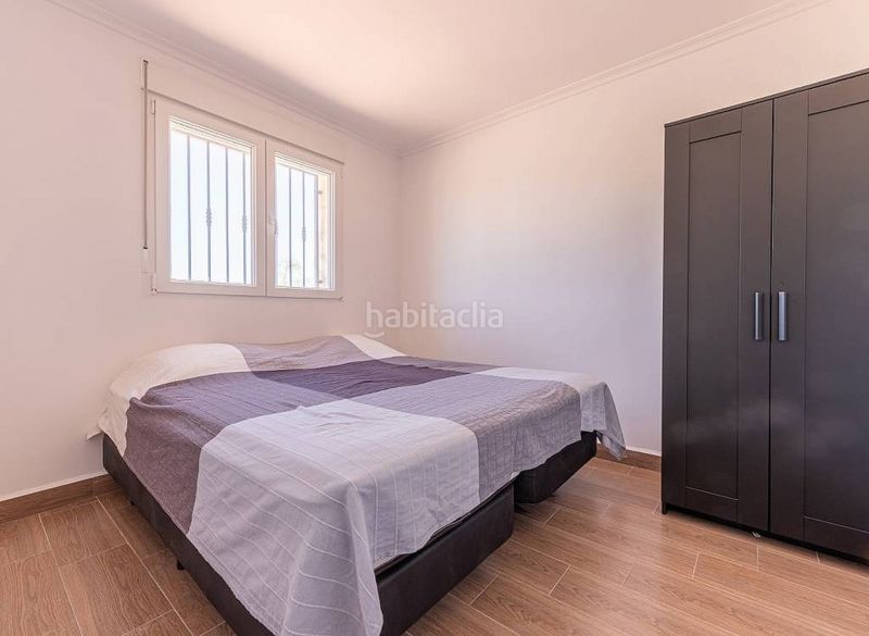 Foto b246e47c-b275-46b2-90d4-05e74ceb454d. Chalet en Romana (la)
