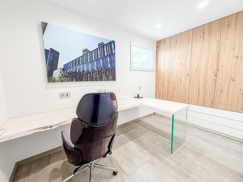 Foto 5de181c5-62bb-46dc-b2b2-dd2c3612af20. Local comercial nave completamente reformada y moderna en Villena