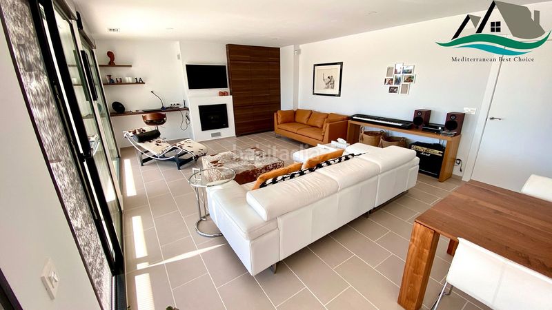 Foto f5765fd5-b545-4019-b23a-fc286283b51f. Chalet en Romana (la)