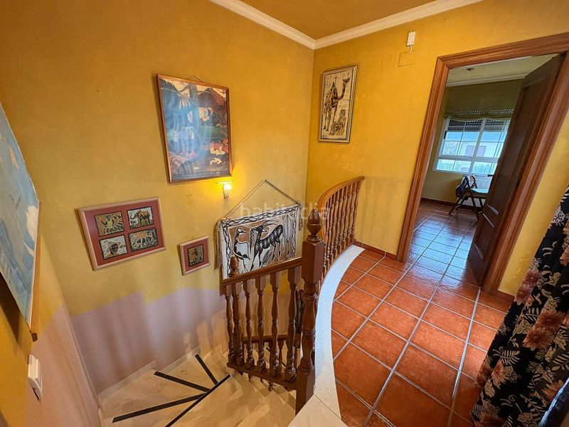 Foto 4e3b49c9-bd70-4c0a-b96f-bf5ea9cc76d9. Casa aparellada a Plaza de Toros-Avenida Chapí-Trinquete Elda