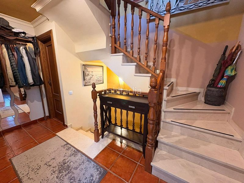 Foto 56520a80-4cf5-4c01-ac11-1e07525b513c. Casa aparellada a Plaza de Toros-Avenida Chapí-Trinquete Elda
