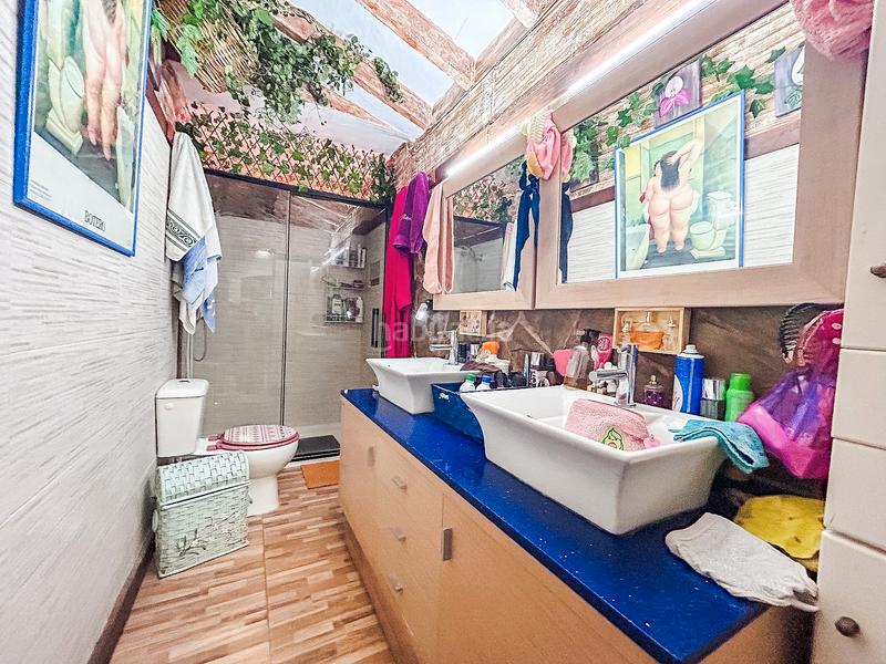 Foto 0dacd4f7-fcc2-4110-951f-386c3207ca2e. Casa a schiera con camino parcheggio in Sax