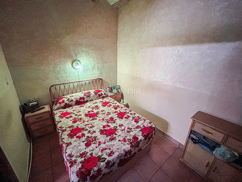 Foto 278ca715-7908-4bca-8d2f-4fa2a73f56ff. Casa a schiera con camino parcheggio in Sax