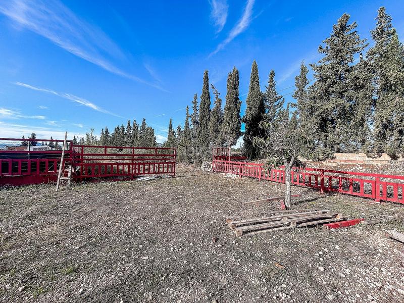 Foto 67b662e1-048a-475e-a1c4-e79f56fcedf2. Casa a schiera con camino parcheggio in Sax