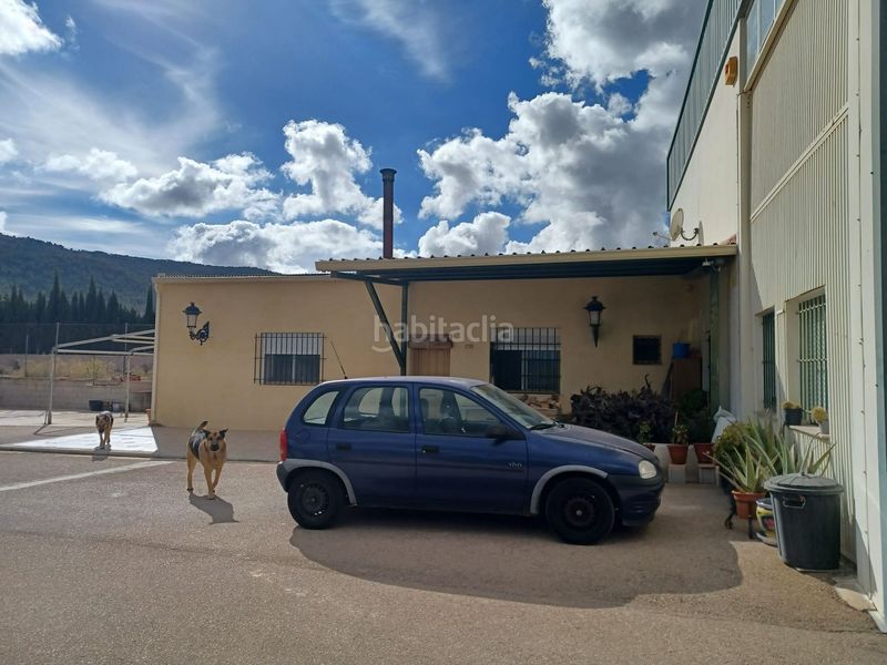 Foto 4f6d5303-ae3c-4c5c-bc90-7f665efdeff2. Casale in Monòver