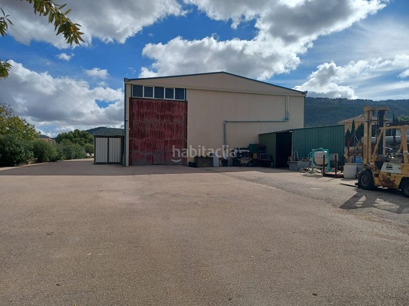 Foto ff9f2e8a-78b8-4042-bbbe-1645813cc0c0. Casale in Monòver