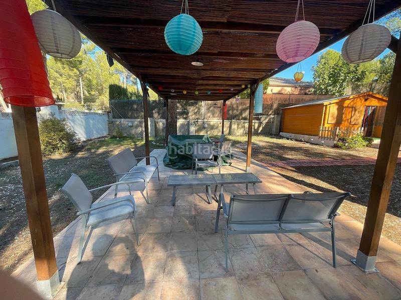 Foto bf03c46d-6a77-4c8c-a2fd-d24e0f9cc495. Chalet in urbanització terol g 5 in Tibi