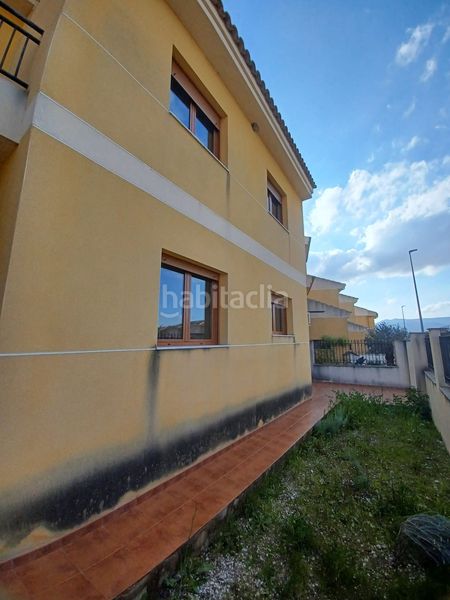 Foto 4d97ce1e-2207-4f0b-96f2-a792985988a0. Duplex in Pinoso