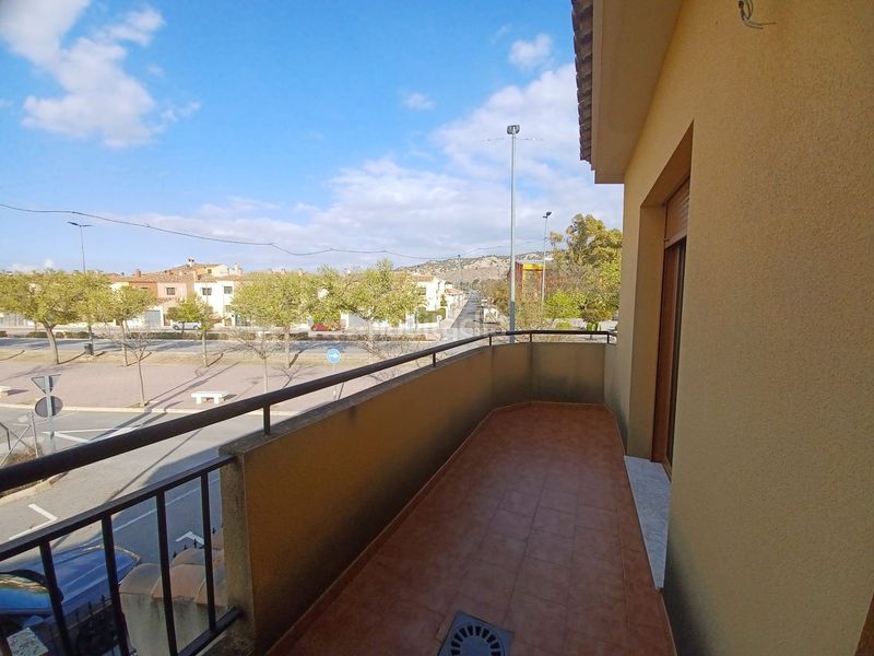 Foto a51074cb-8122-42a9-9bb3-144ba13cfb51. Duplex in Pinoso
