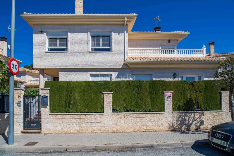 Foto 1d23259c-b6d6-4b67-8b4b-4d20c803a37d. Chalet in Plaza Castelar - Mercado Central Elda