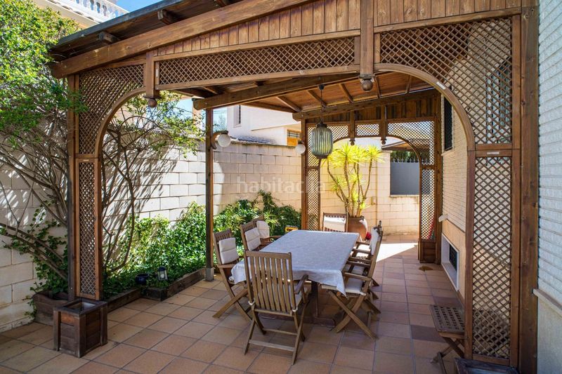 Foto 8590950d-0533-430a-a887-1659060327a1. Chalet in Plaza Castelar - Mercado Central Elda