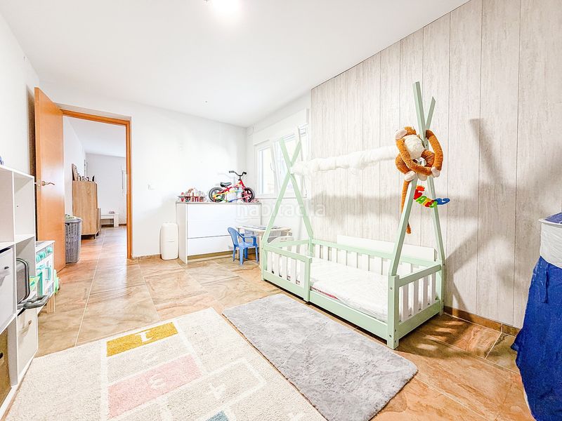 Foto f03c00e5-8061-40ec-8adf-8cdcdf9e7e67. Duplex in Plaza de Toros-Avenida Chapí-Trinquete Elda