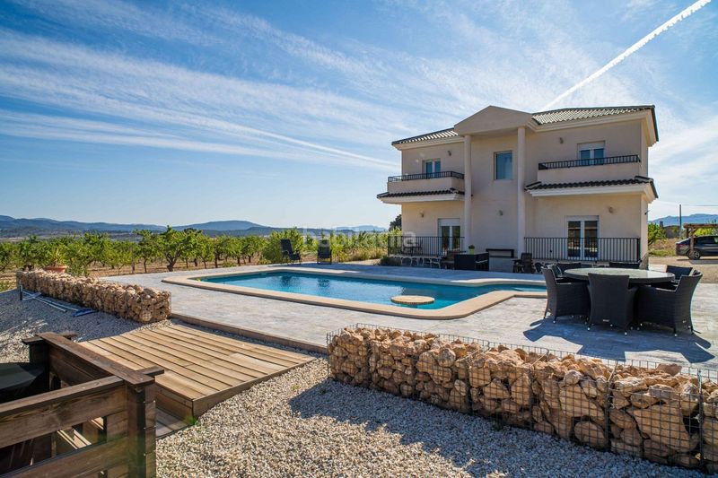 Foto 33a9a906-2998-45c6-8c10-55ba39f2a242. Chalet en Pinoso