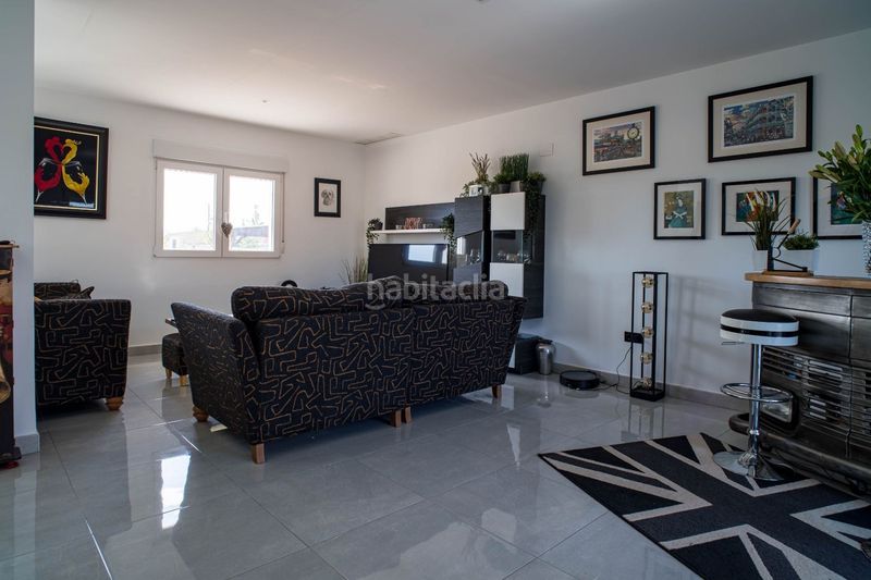 Foto 8ed8bc9b-9f97-49f3-95e6-06646520ba85. Chalet en Pinoso