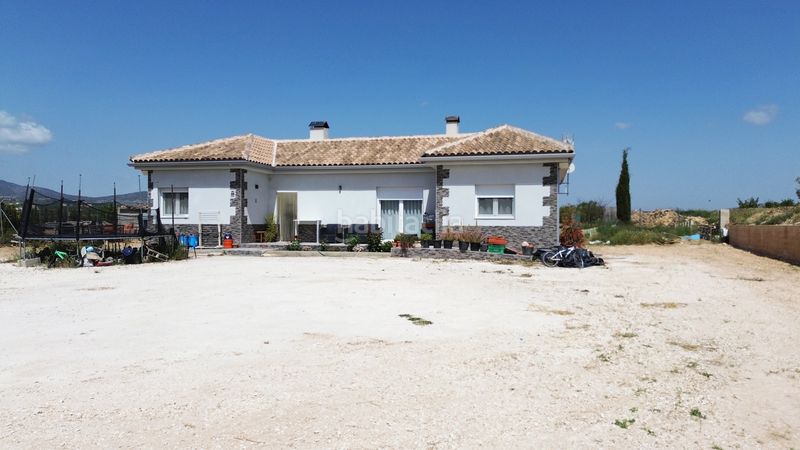 Foto db8f227d-7601-4ad4-aeb7-1a09410e61e5. Chalet en Pinoso