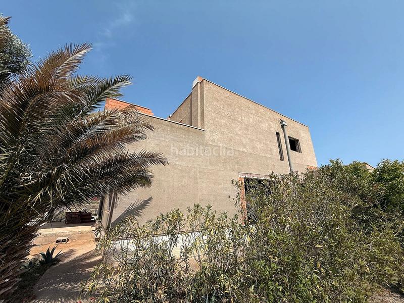 Foto 0cc51af3-2503-494a-9bf8-9c0083f43e00. Chalet in Salinas