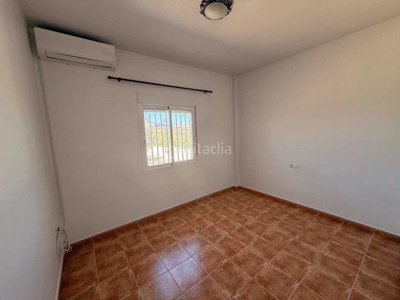 Foto 6baf83bc-5806-4e1e-aba3-22ca97521c27. Chalet en Pinoso