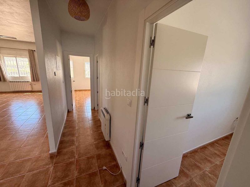 Foto fcaab25e-dd57-4cff-8e92-ce6ebf985f1e. Chalet en Pinoso