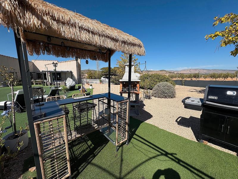 Foto 2ac538a1-7afe-4875-81e1-10e9f9e4806e. Chalet con camino riscaldamento piscina in Biar