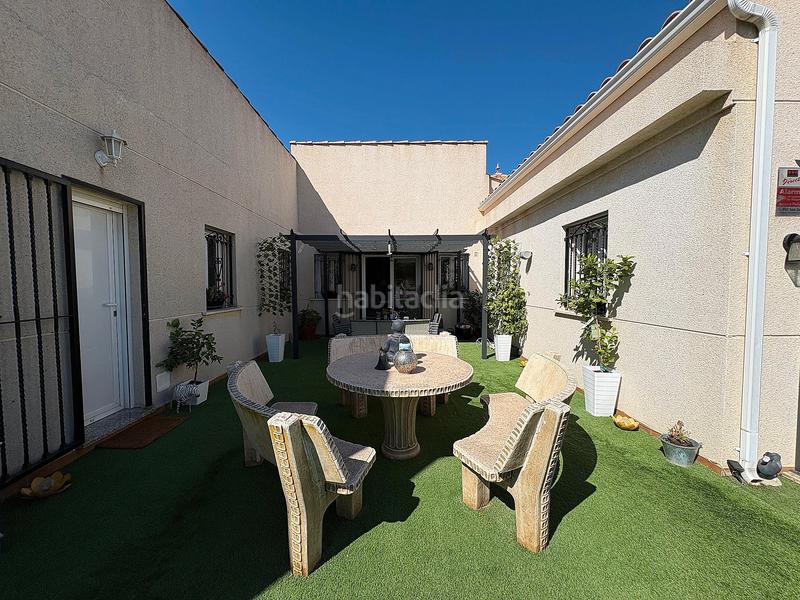 Foto 5ad0f48a-824c-4ead-bf21-192be832057d. Chalet con camino riscaldamento piscina in Biar